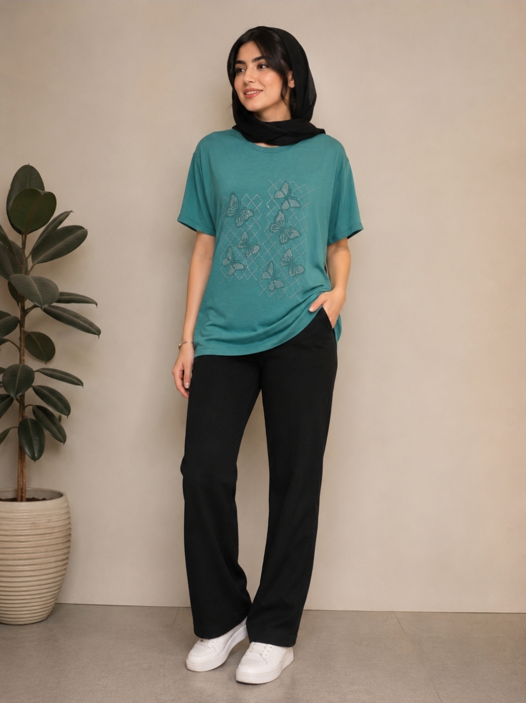 تیشرت مثلث پروانه