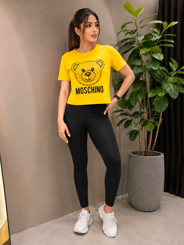کراپ زنانه نخی MOSCHINO 🌸